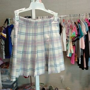 Girls skirt